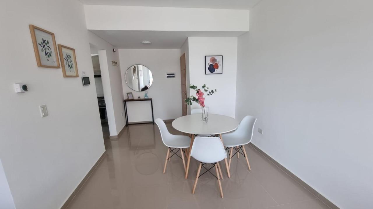 Comfort Patagonia Inn Neuquén Zewnętrze zdjęcie