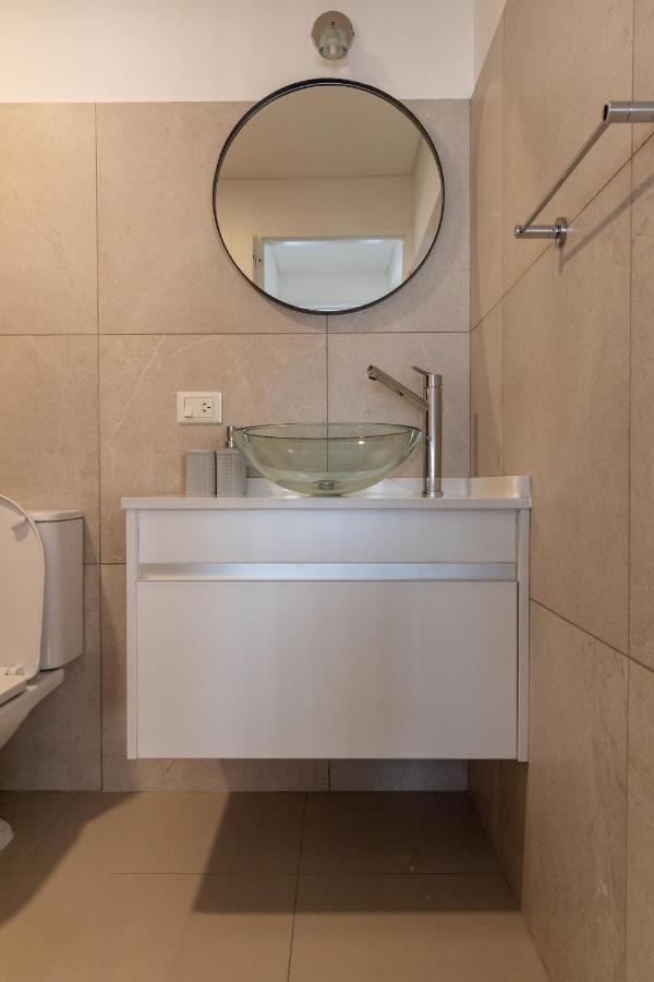 Comfort Patagonia Inn Neuquén Zewnętrze zdjęcie